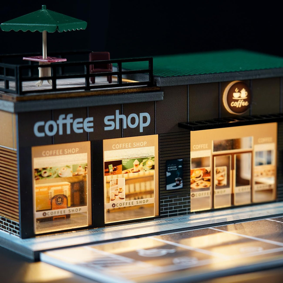 1/64 Diorama Garage, Model Car Garage and Display Case, Coffee House Diorama Display Parking Lot with LED Lights and 5 Outdoor Parking Spaces for Toy Car Collectors