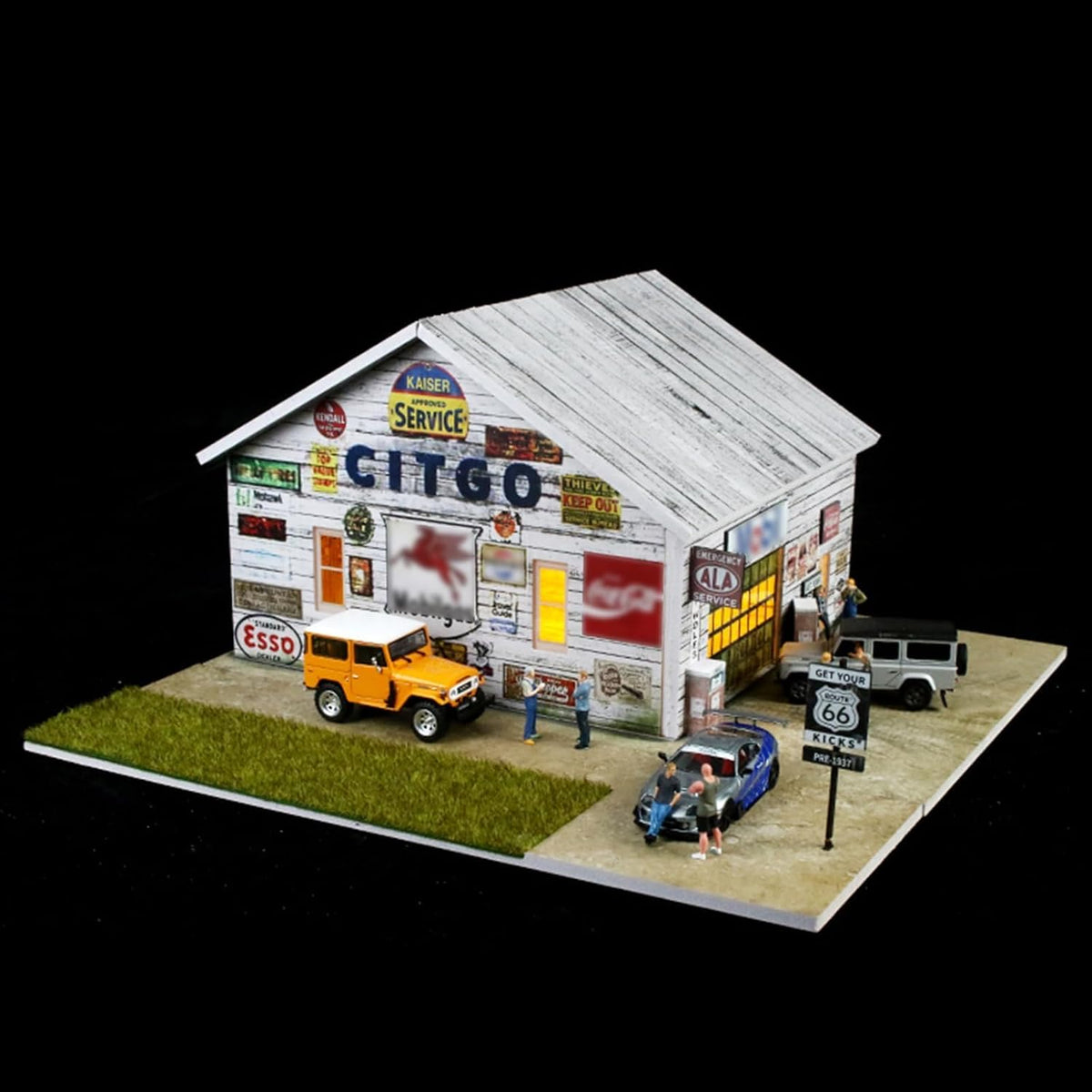 1/64 Diorama Display Case Garage with LED Lights (Warehouse)